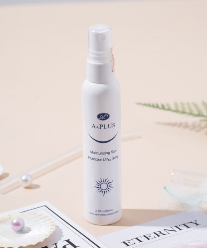Chống nắng dạng xịt và dưỡng ẩm SPF 35 - MOISTURIZING SUN PROTECTION UV SPRAY SPF 35 80ML