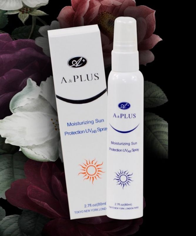 Chống nắng dạng xịt và dưỡng ẩm SPF 35 - MOISTURIZING SUN PROTECTION UV SPRAY SPF 35 80ML