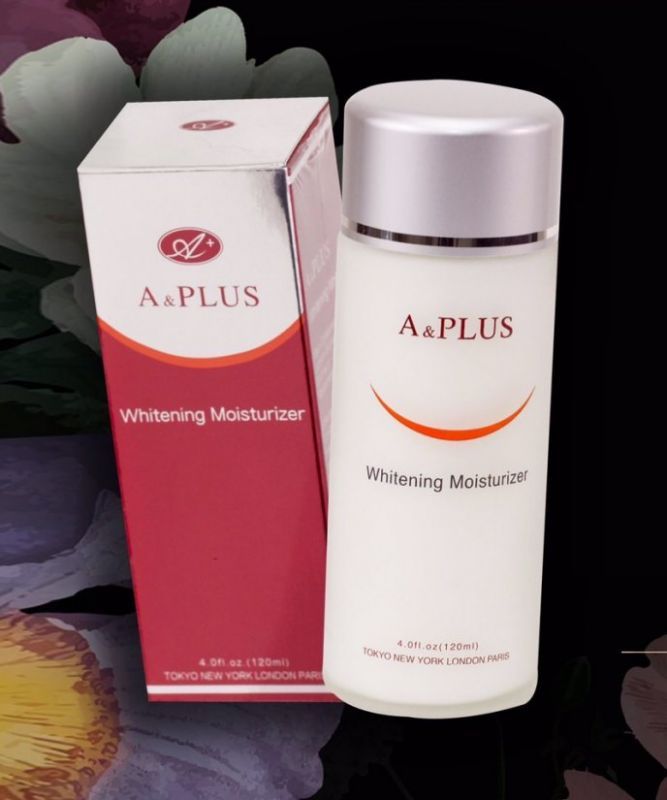 WHITENING MOISTURIZER - Kem dưỡng ẩm trắng da 120ML
